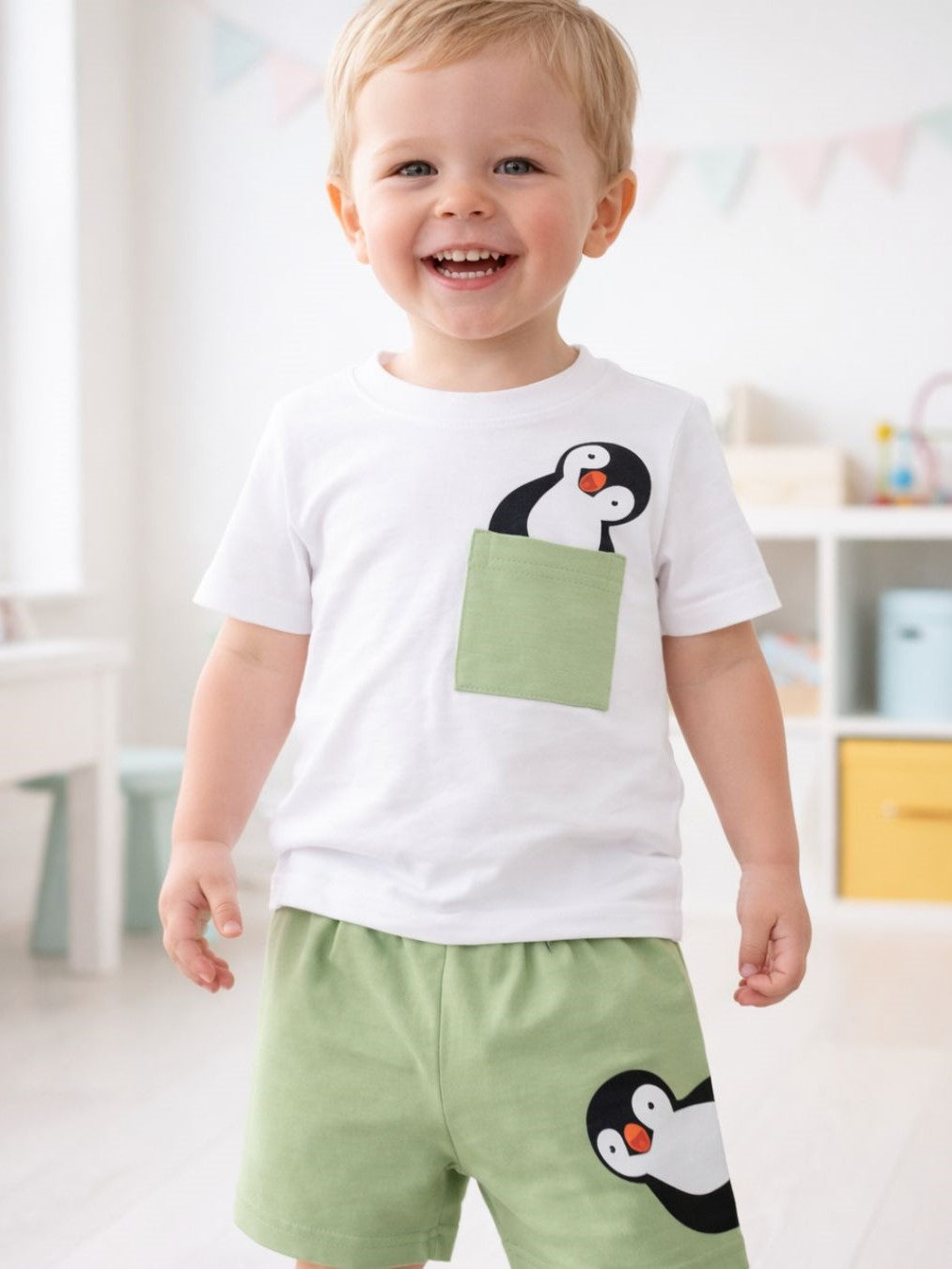 Peek-a-Boo Penguin™ Baby Cotton Set